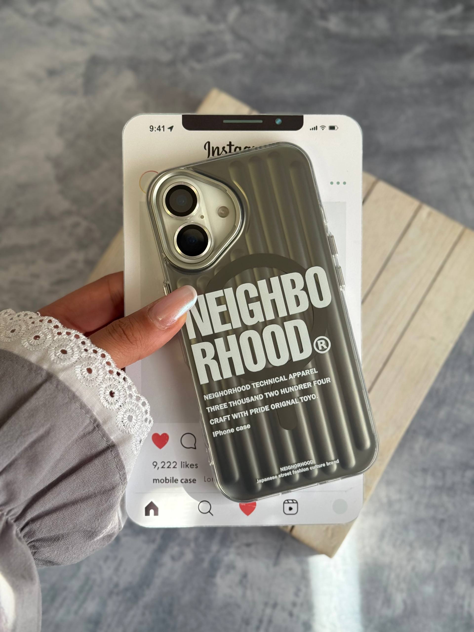 قاب Neighborhood Magsafe