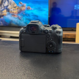 دوربین بدون آینه کانن Canon EOS R6 Mark II Mirrorless Camera (6/000 شات) R6ii body