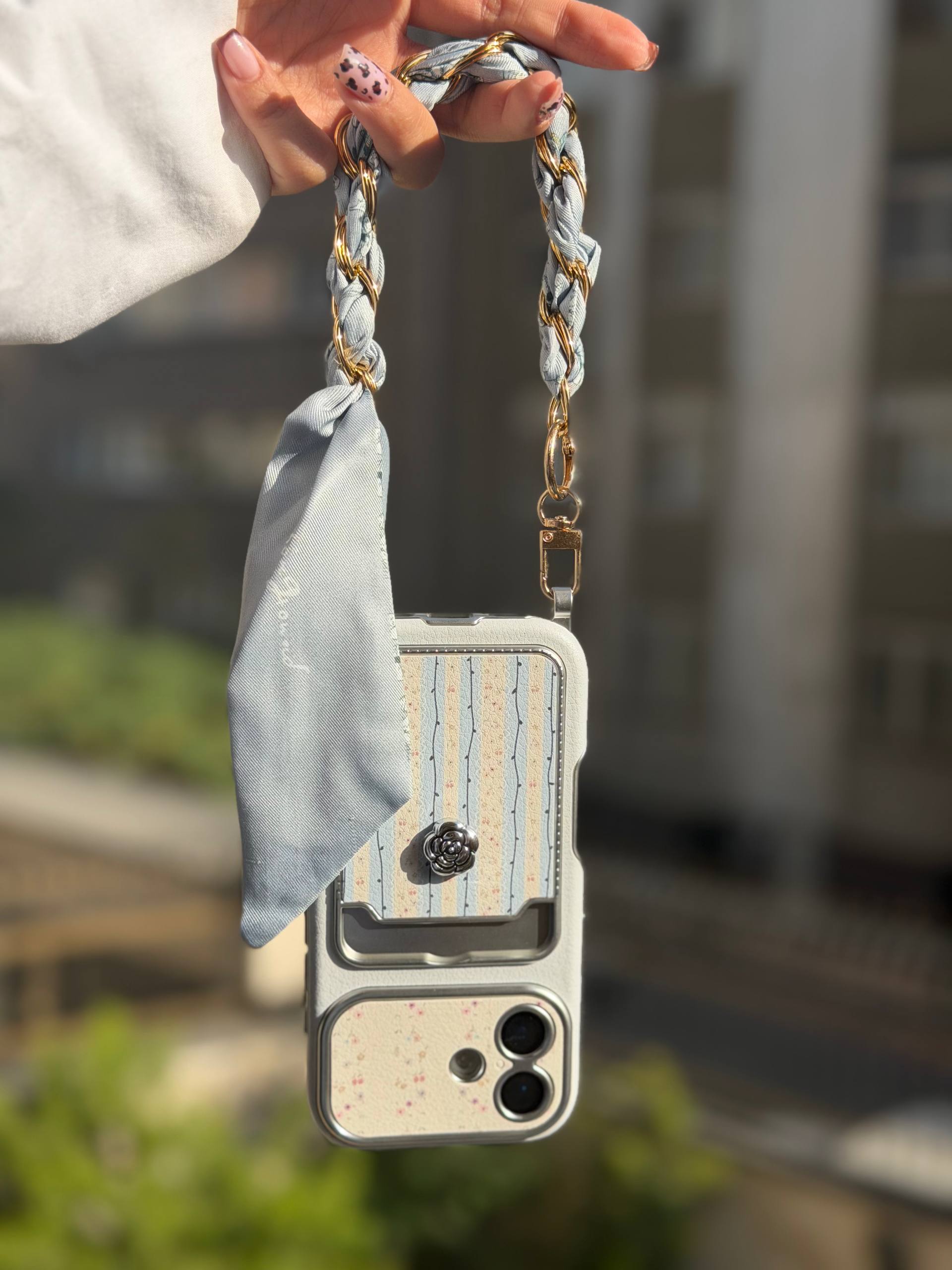 قاب لاوین با بند مچی جاکارتی دار